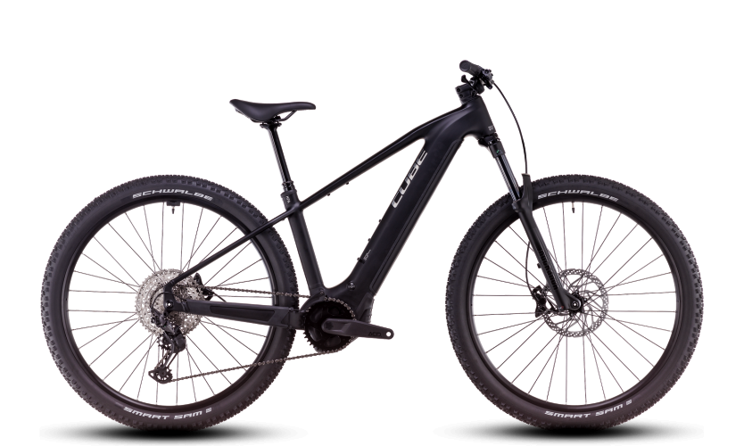 Reaction Hybrid Race 800