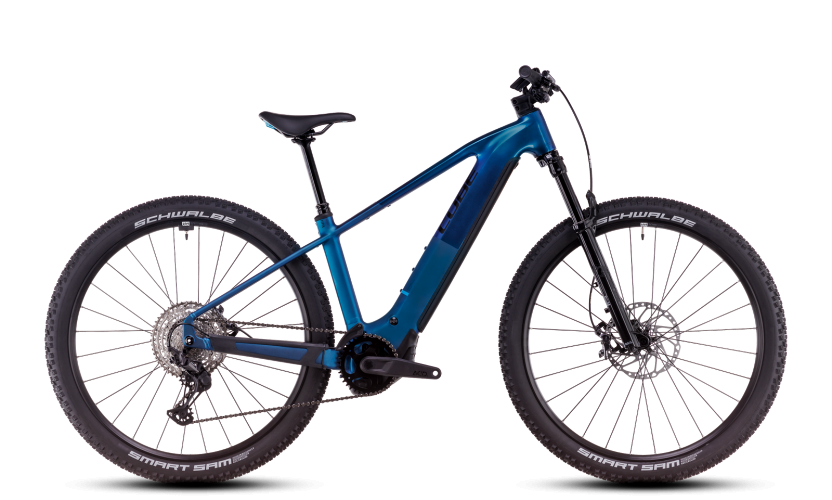 Reaction Hybrid SLX 800