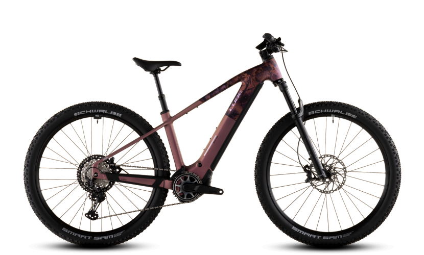 Reaction Hybrid SLX 800