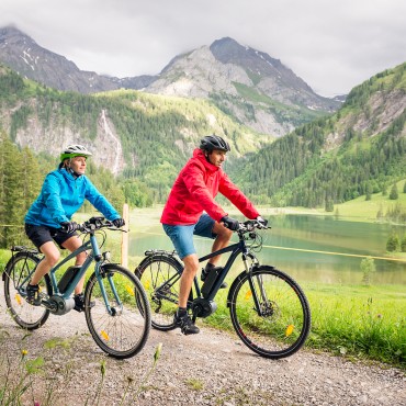 Öffnen Sie den Link! www.bosch-ebike.com/range-cockpit/?language=de&logo